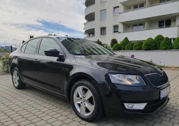 Skoda Octavia cena 49000 przebieg: 145000, rok produkcji 2015 z Gdańsk małe 106